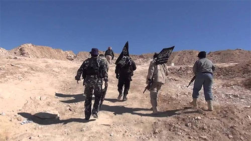 terroristas de Al Nusra en la zona montañosa de Arsal